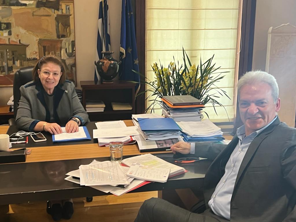 Μπαράζ επαφών του Αλέξη Καλοκαιρινού με Υπουργούς και κυβερνητικά στελέχη