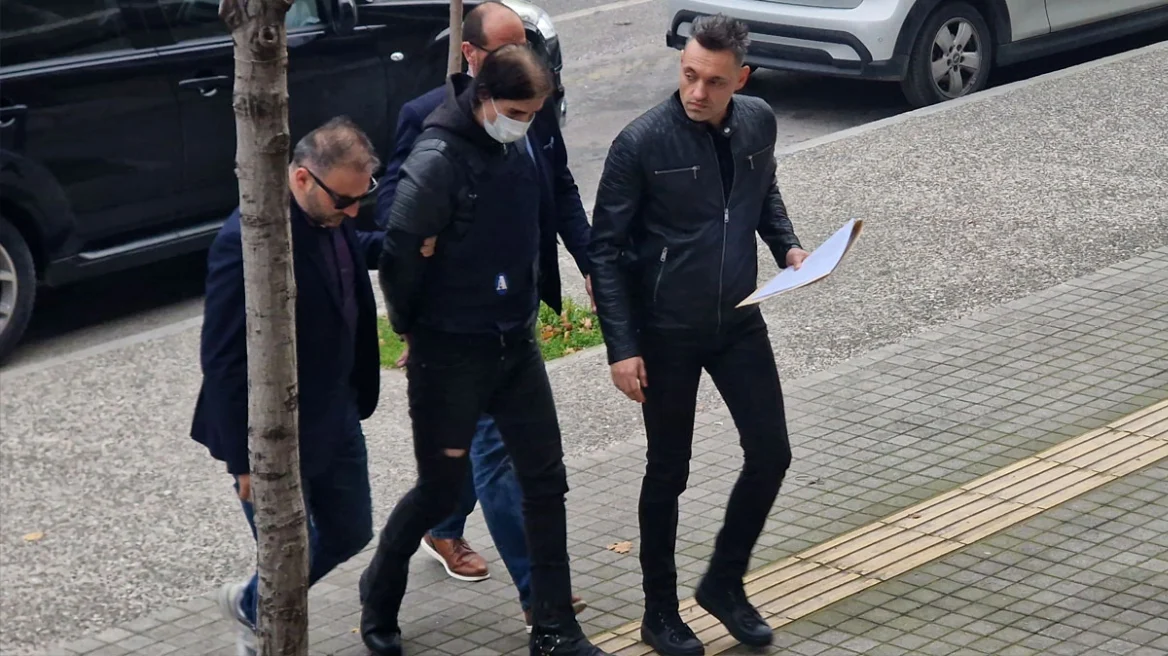 Στα δικαστήρια ο Νορβηγός που σκότωσε τον αστυνομικό σε μπαρ