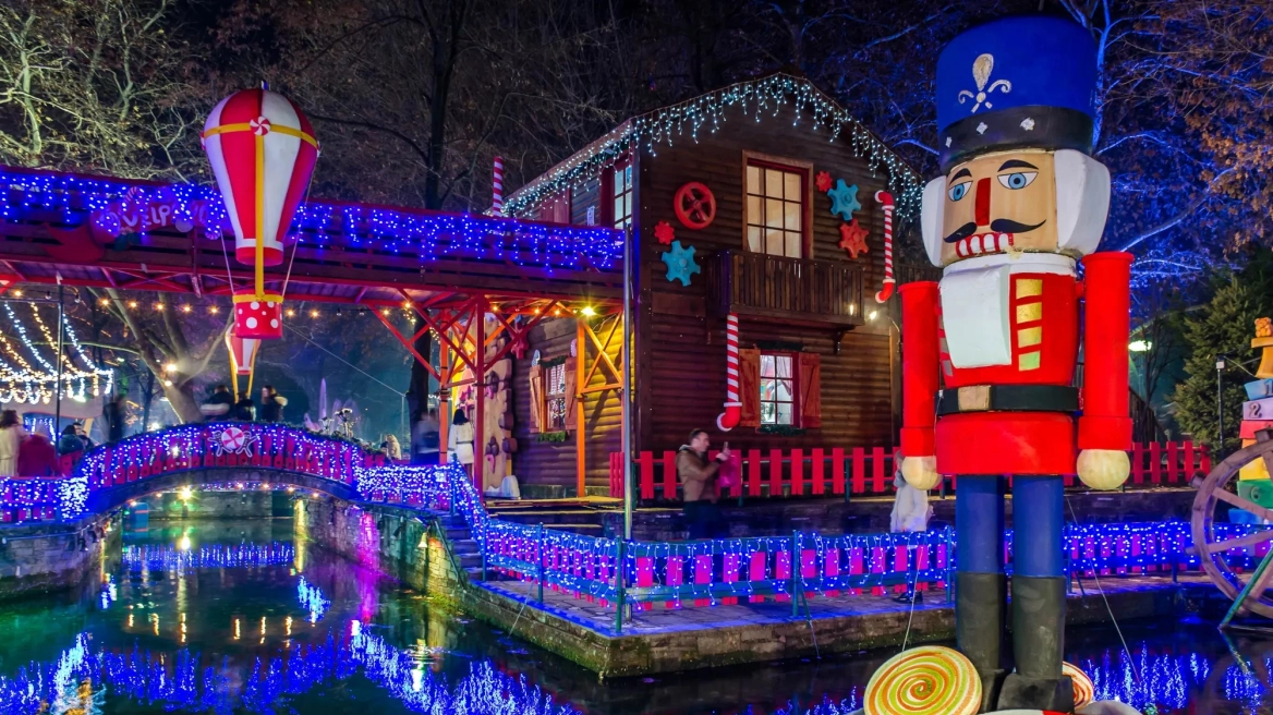 Τουρισμός: Γεμάτοι οι χειμερινοί προορισμοί και τις φετινές γιορτές – Οι κορυφαίες προτιμήσεις των Ελλήνων