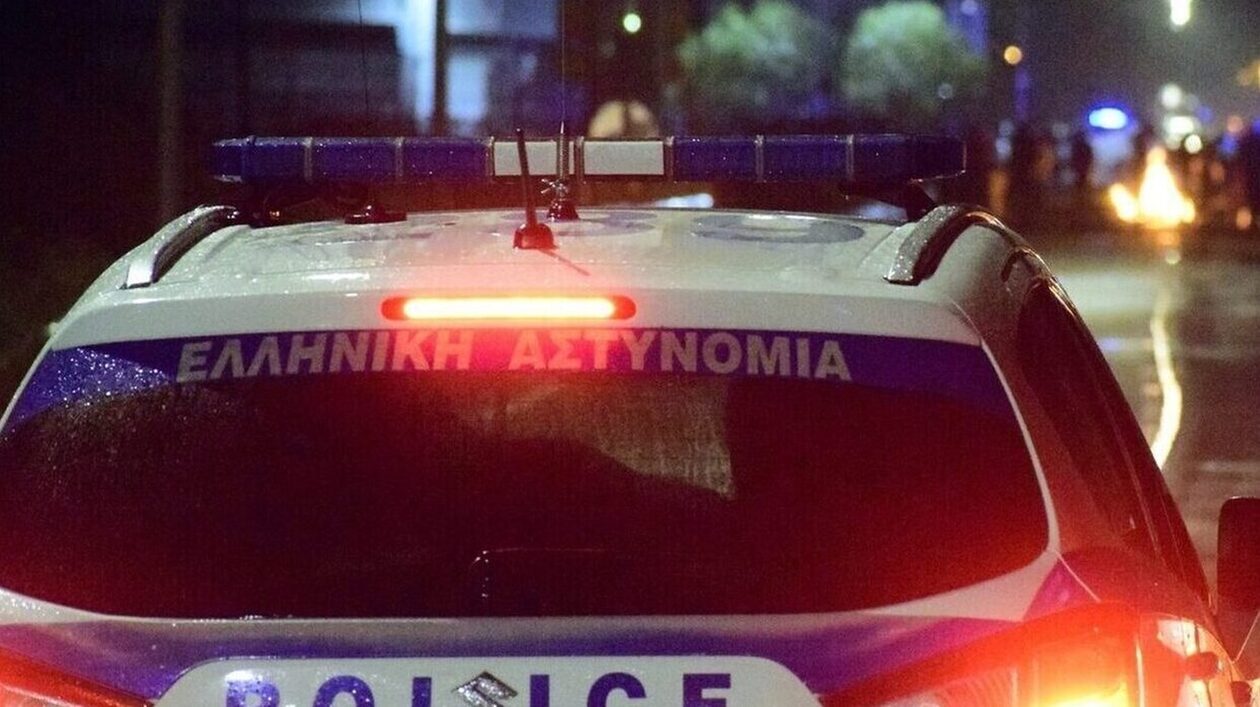 Άγριο έγκλημα: Συνελήφθη ο ανήλικος που μαχαίρωσε μέχρι θανάτου τον 71χρονο πατέρα του