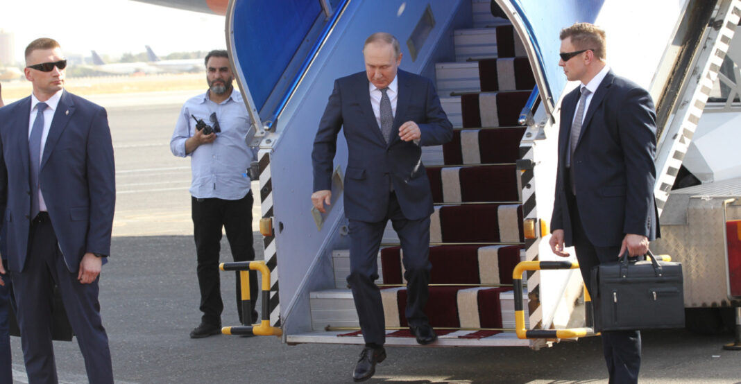 Βλαντιμίρ Πούτιν: Γιατί δεν ταξιδεύει πια - Κινδυνεύει με σύλληψη για εγκλήματα πολέμου σε 123 χώρες