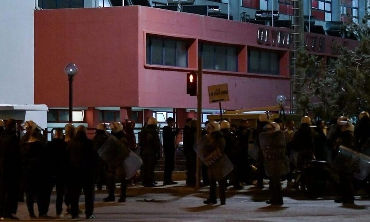 Θάνατος αστυνομικού στου Ρέντη: Βρέθηκαν ίχνη πυρίτιδας σε άλλους 10 χούλιγκαν