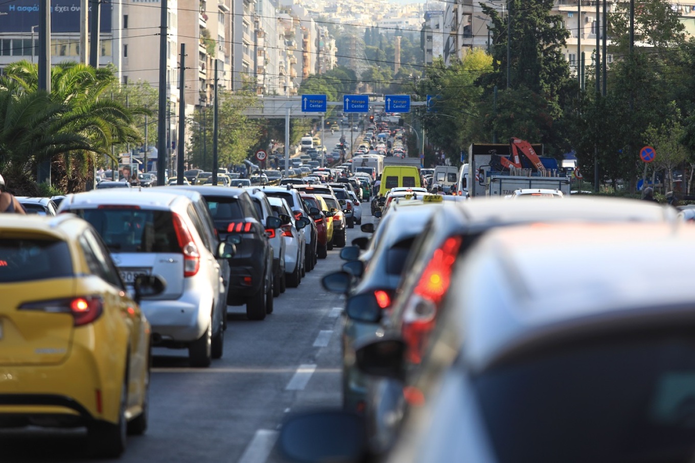 Τέλη κυκλοφορίας: Η ΑΑΔΕ έστειλε λάθος στοιχεία σε οφειλέτες του 2018 - Διατάχθηκε ΕΔΕ