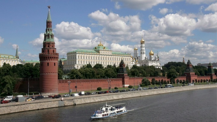 Η Μόσχα θεωρεί ότι οι κυρώσεις της Δύσης θα διαρκέσουν για πολλά χρόνια