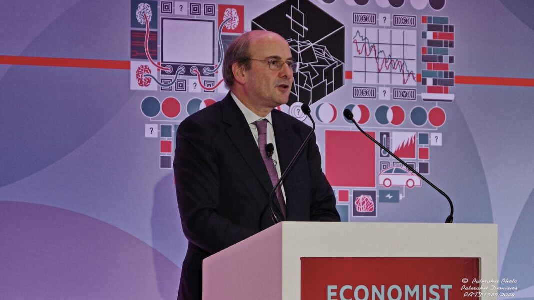 Τα τρία νομοσχέδια του 2024: Δημόσιες επενδύσεις, συγχωνεύσεις επιχειρήσεων, Υπερταμείο