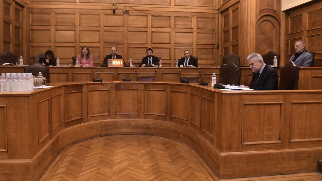 Ένταση στην εξεταστική για τα Τέμπη – Στο επίκεντρο ο ιατρικός φάκελος του μηχανοδηγού