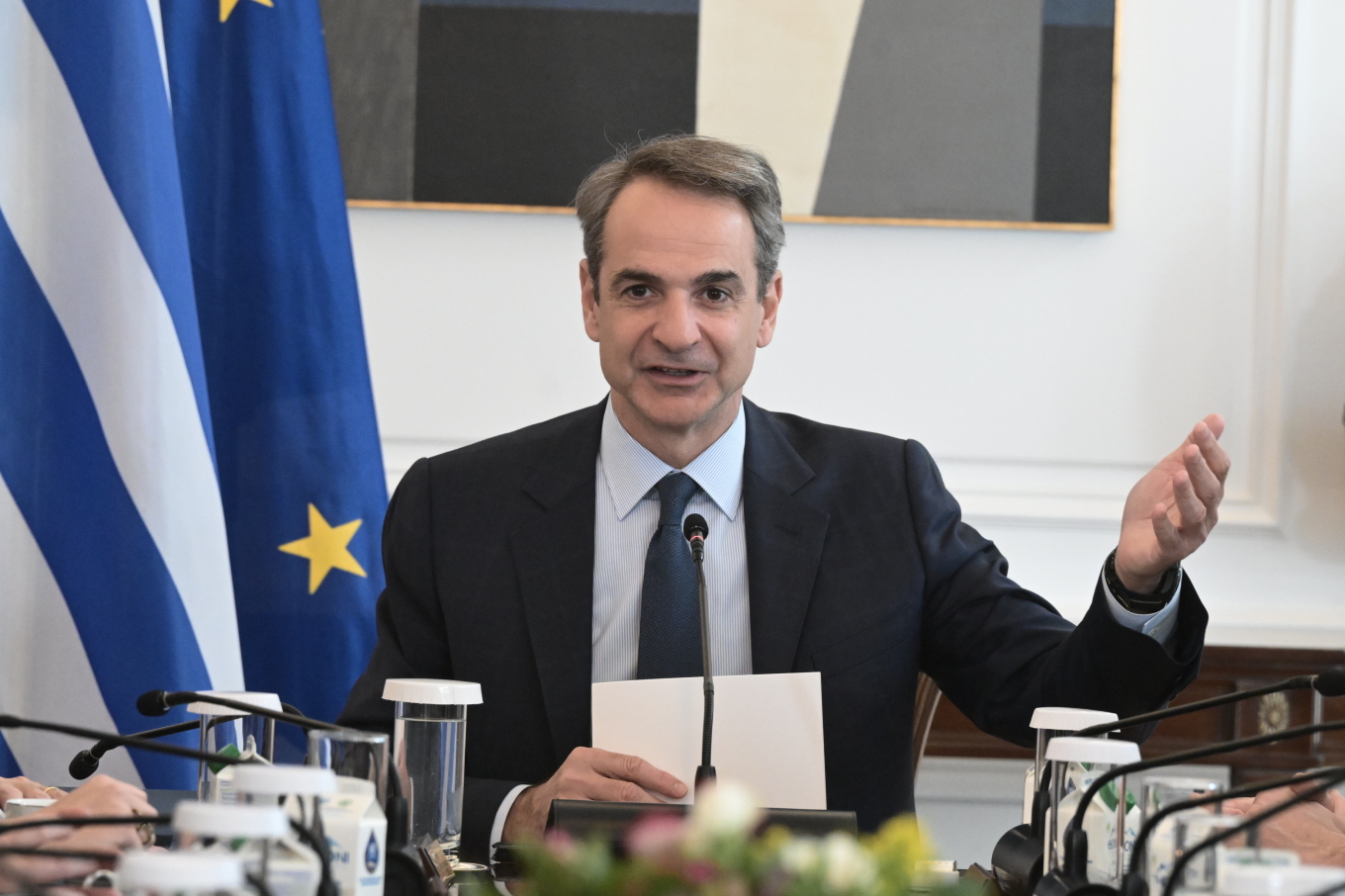 Σύσκεψη υπό τον Μητσοτάκη για τα μέτρα κατά της ακρίβειας την Τετάρτη στις 10.00 - Στις 12.00 οι ανακοινώσεις από Σκρέκα
