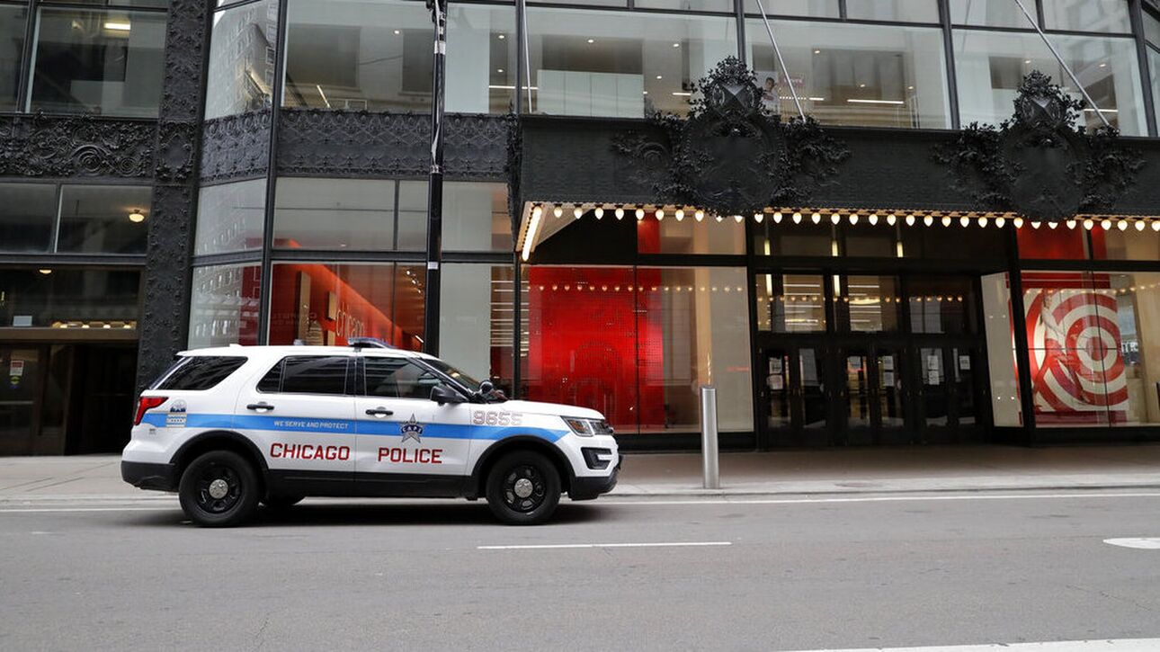 Επτά νεκροί από σφαίρες σε δυο σπίτια κοντά στο Σικάγο – Οι αρχές αναζητούν το δράστη