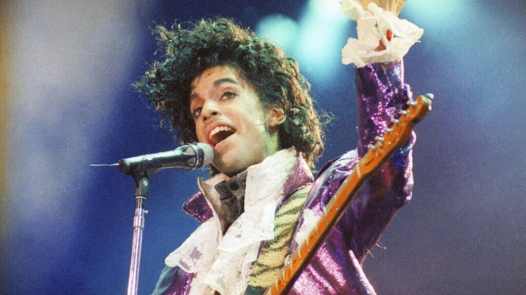 Η ταινία «Purple Rain» μεταφέρεται στη θεατρική σκηνή