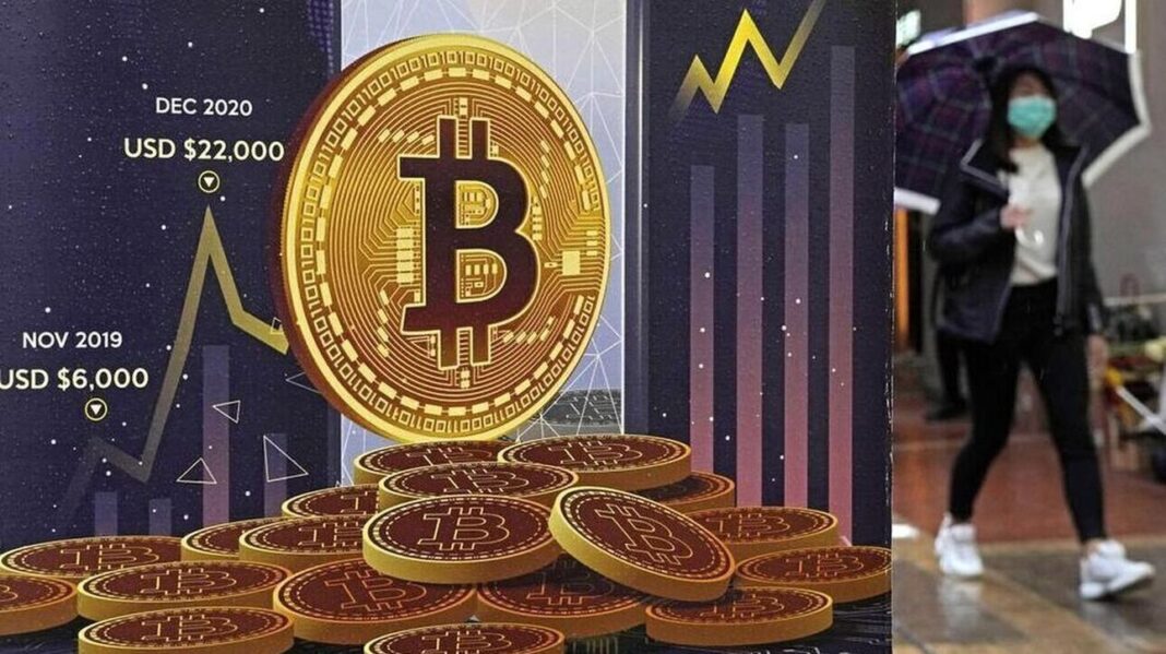 Βitcoin ETFs: Ο όγκος συναλλαγών ξεπέρασε τα 4,6 δισ. δολάρια την πρώτη μέρα