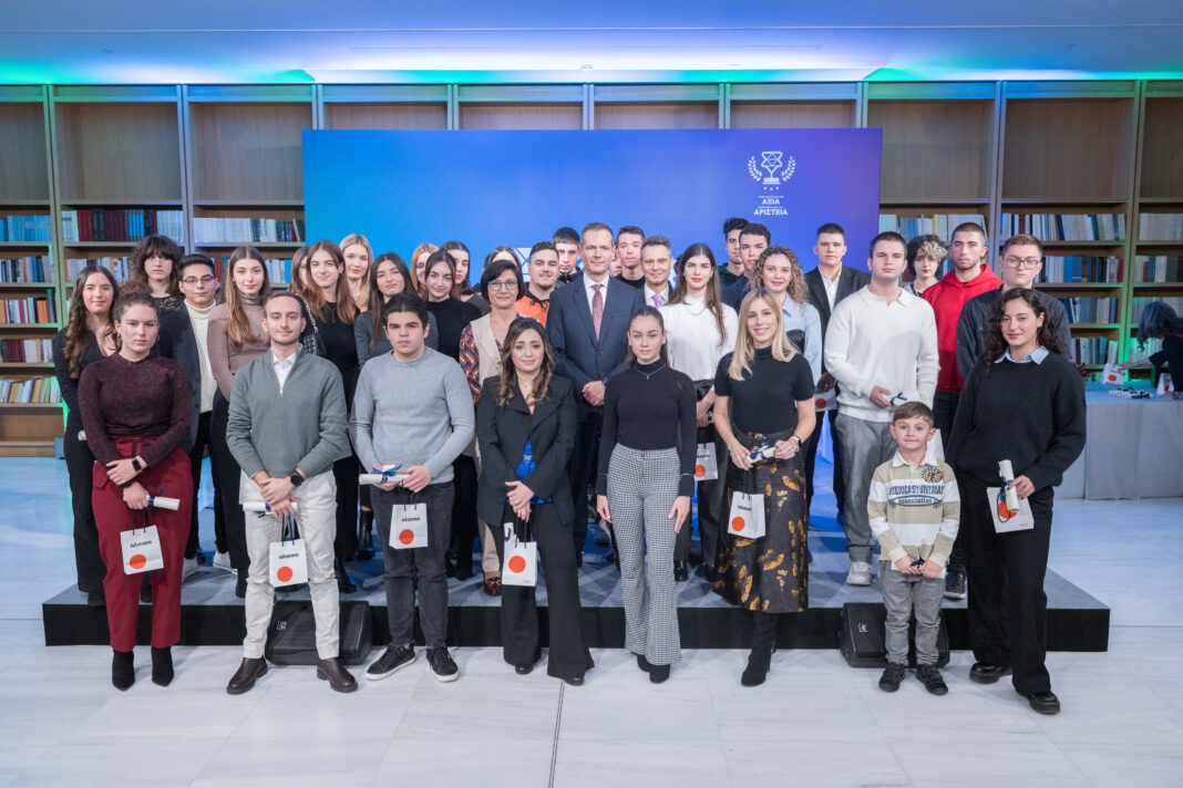 Ο ΑΔΜΗΕ επιβρεβεύει τα παιδιά των εργαζομένων του που αρίστευσαν