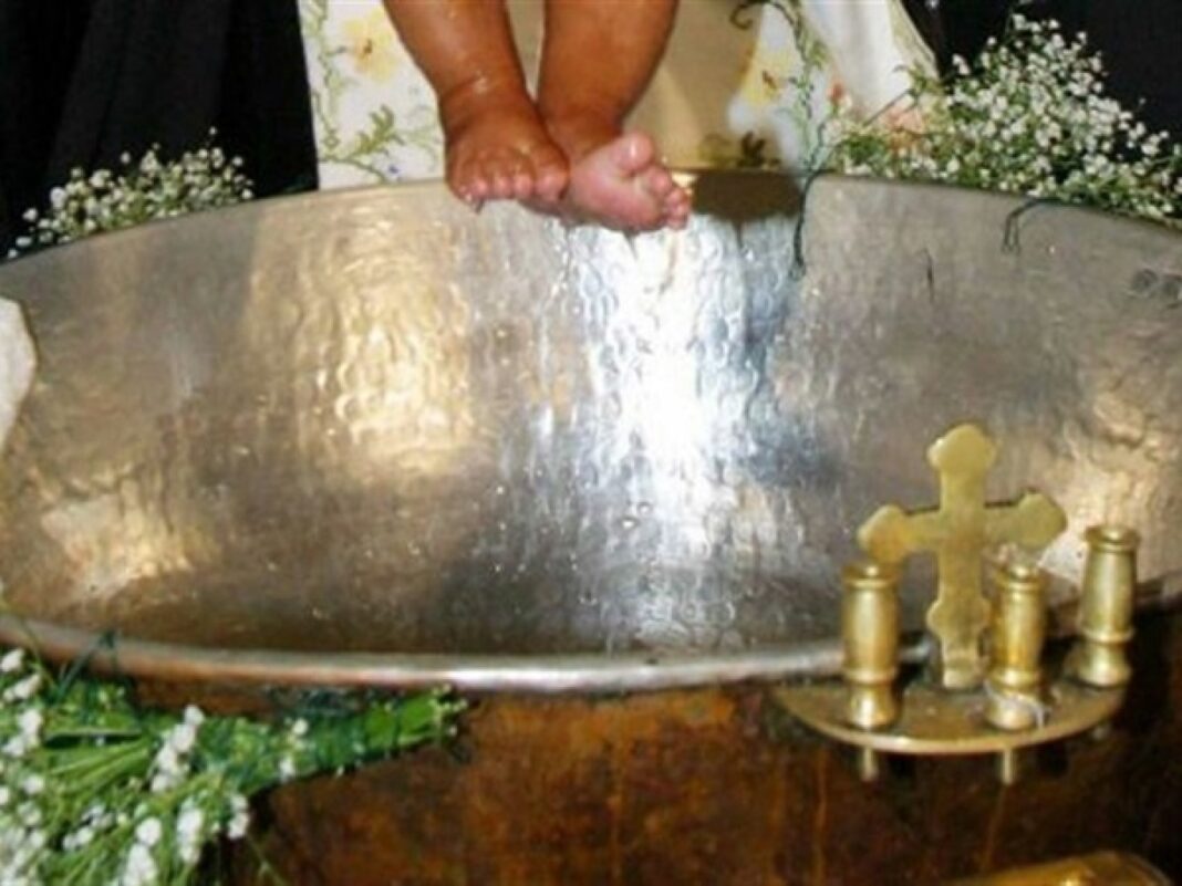 Βαπτίσεις παιδιών ομόφυλων ζευγαριών - Εκπρόσωπος κληρικών: Σκοπός είναι να μην νικηθεί η αξία άνθρωπος