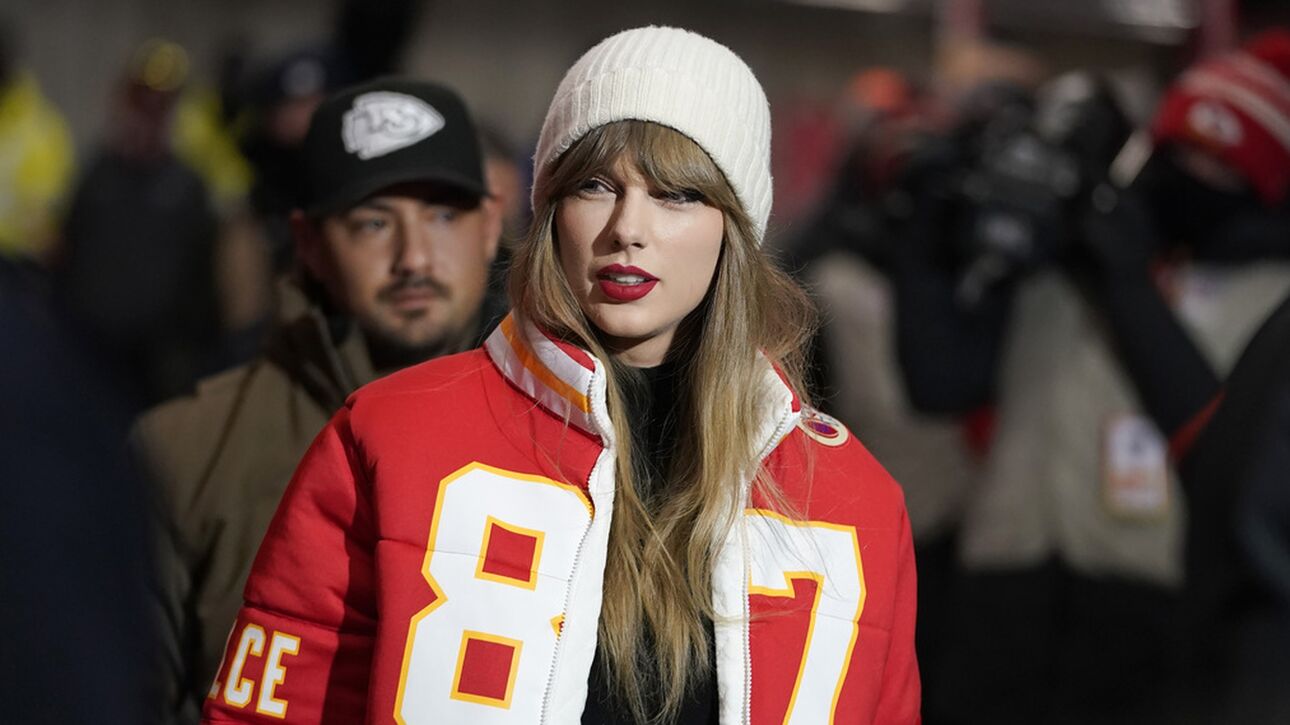 Τέιλορ Σουίφτ: Επίμονος… θαυμαστής την παρακολουθούσε έξω από το σπίτι της