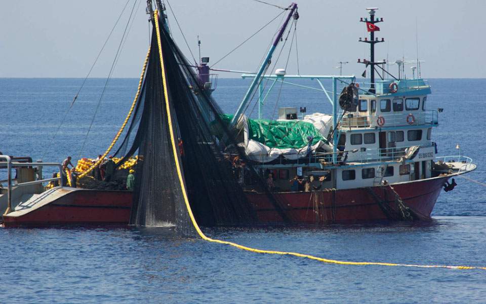 Αλιεία: Πρόσκληση για υποβολή αιτήσεων για οικονομική ενίσχυση για κατάργηση του γρίπου σε βιντζότρατες