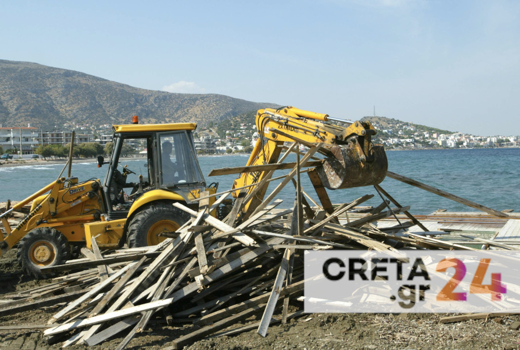 Κρήτη: Γιατί «πάγωσαν» οι κατεδαφίσεις αυθαιρέτων στον αιγιαλό