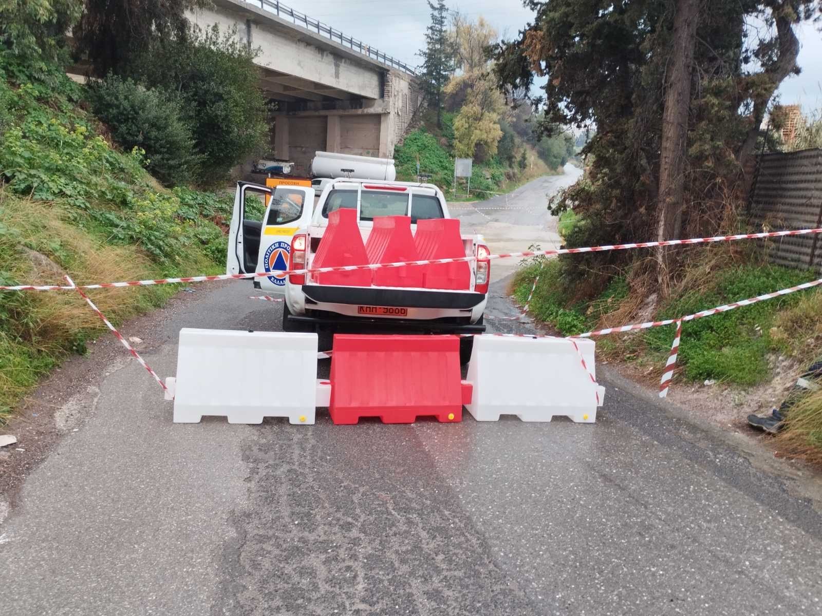 Διακοπή της κυκλοφορίας στην οδό Εμμανουήλ Τσικαλάκη στην περιοχή του Κατσαμπά