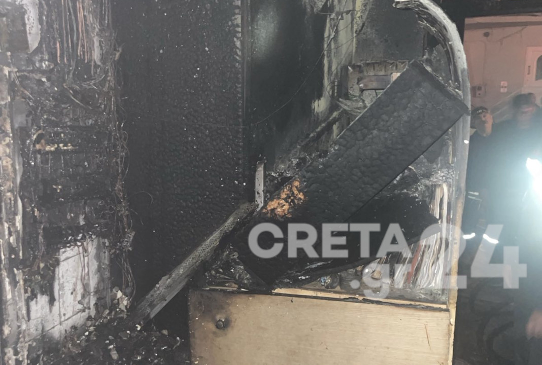 Ηράκλειο: Φωτιά σε αρτοποιείο τη νύχτα