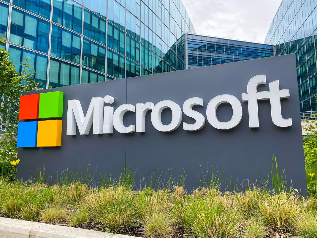 ΕΕ: Η Κομισιόν θα ερευνήσει την επένδυση της Microsoft στην OpenAI