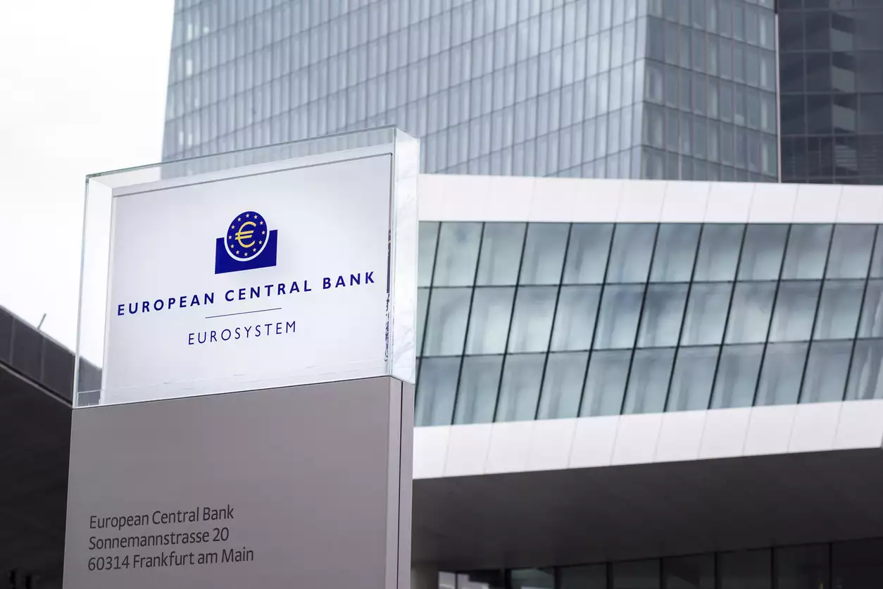 Ευρωζώνη: Προειδοποιήσεις στελεχών της ΕΚΤ για «τεχνική ύφεση» και «ανοδικούς κινδύνους» για τον πληθωρισμό