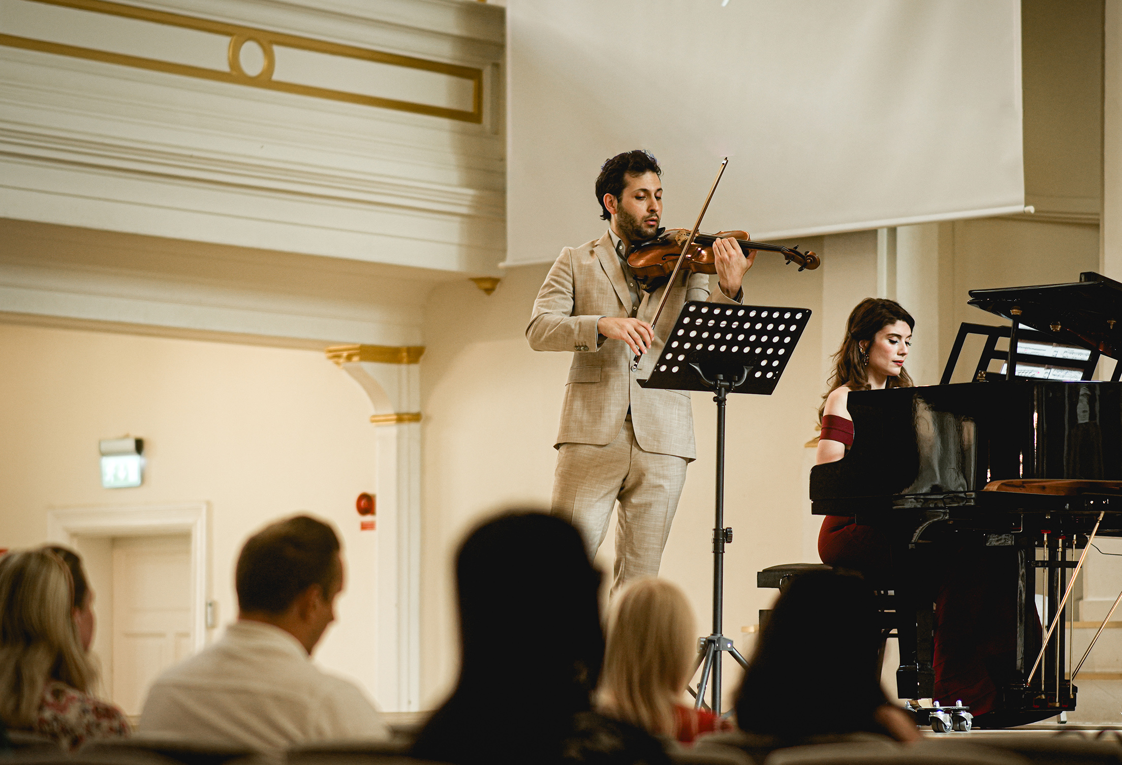 Ρεσιτάλ με Βιόλα και Πιάνο: Ένα Ταξίδι Στο Χρόνο και στα Συναισθήματα στο ΠΣΚΗ