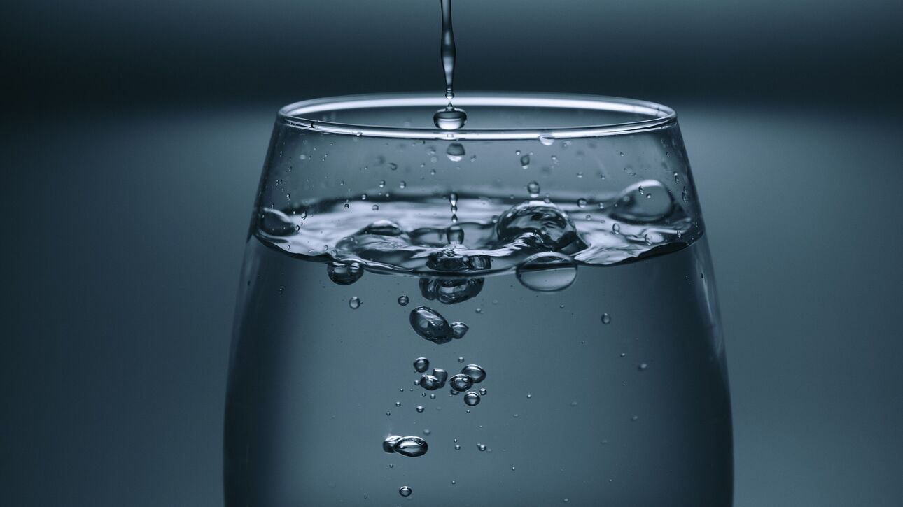 Χωρίς νερό για τρίτη ημέρα η Ζάκυνθος μετά την εισροή πετρελαίου στο δίκτυο ύδρευσης