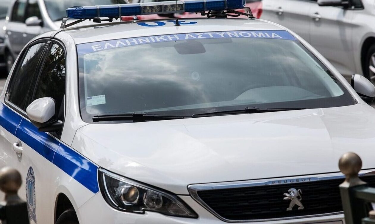 Οδηγούσε μεθυσμένη με το ανήλικο παιδί της και φώναζε πως θα την σκοτώσει ο άνδρας της