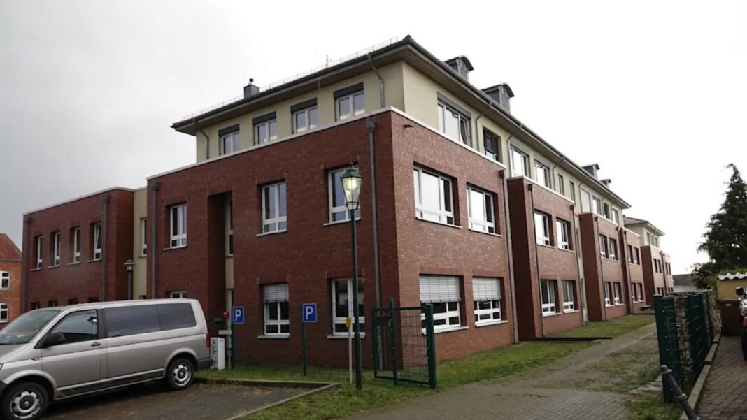 Γερμανία: Στο νοσοκομείο 9 μαθητές δημοτικού - Εισέπνευσαν μολυσμένα αέρια από την αποχέτευση