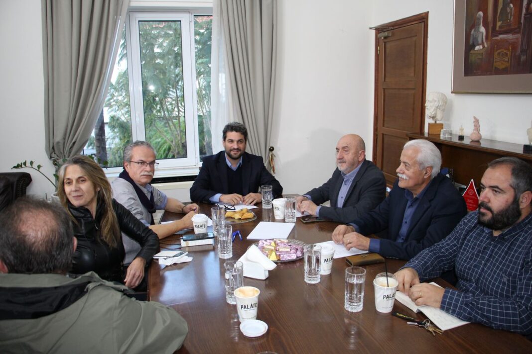 Σύσκεψη των Δημάρχων του Νομού Χανίων για τις δυσβάσταχτες αλλαγές στην τοπική αυτοδιοίκηση