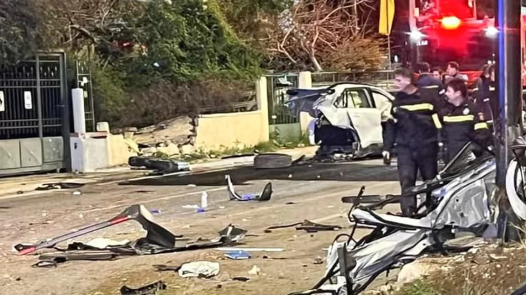 «Έτρεχε, έφυγε το αμάξι και έπεσε εκεί πάνω» – Συγκλονισμένος ο θείος του 19χρονου που «έσβησε» σε τροχαίο