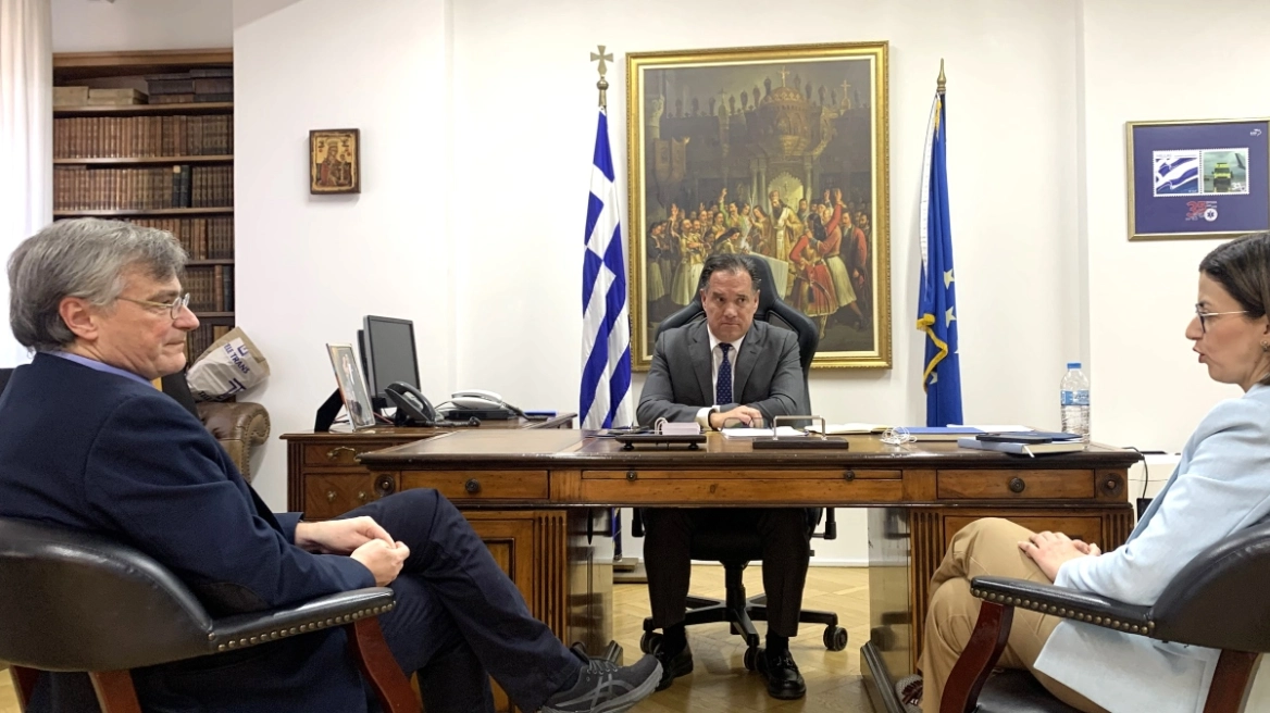 Άδωνις Γεωργιάδης: Συναντήθηκε με τον Τσιόδρα για την ενίσχυση των εμβολιασμών για τον κορωνοϊό