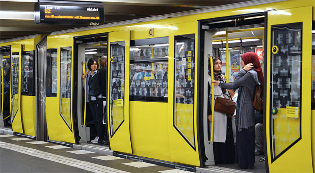 Ξεκινούν απεργιακές κινητοποιήσεις στη Γερμανία σε μετρό, λεωφορεία και τραμ
