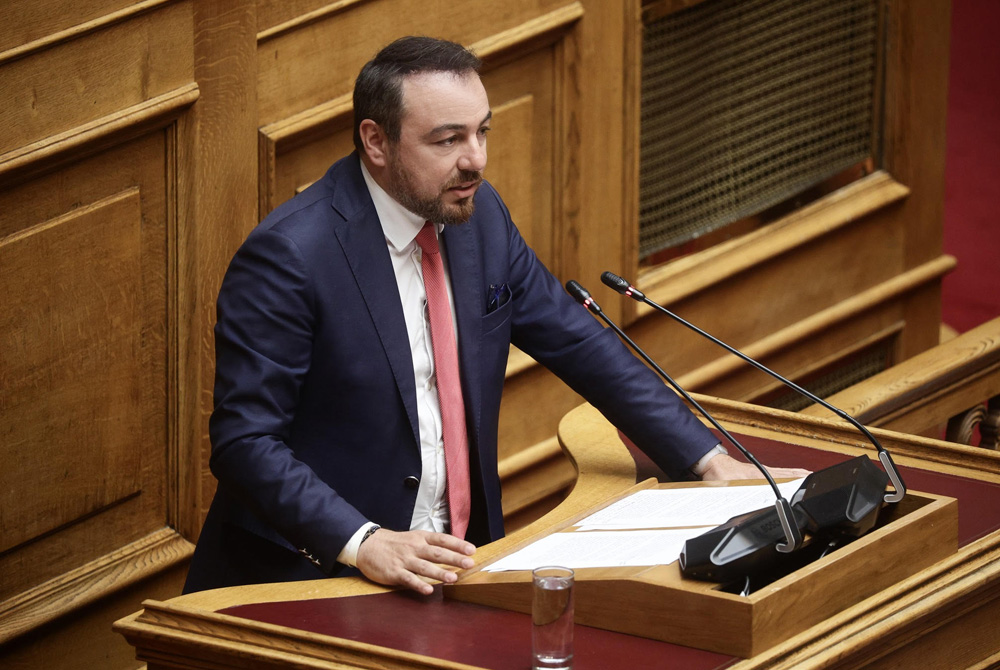 Φρ. Παρασύρης: Στο Νταβός διαφημίζονται ενεργειακές λεωφόροι, ενώ η χώρα παραμένει ενεργειακά απομονωμένη