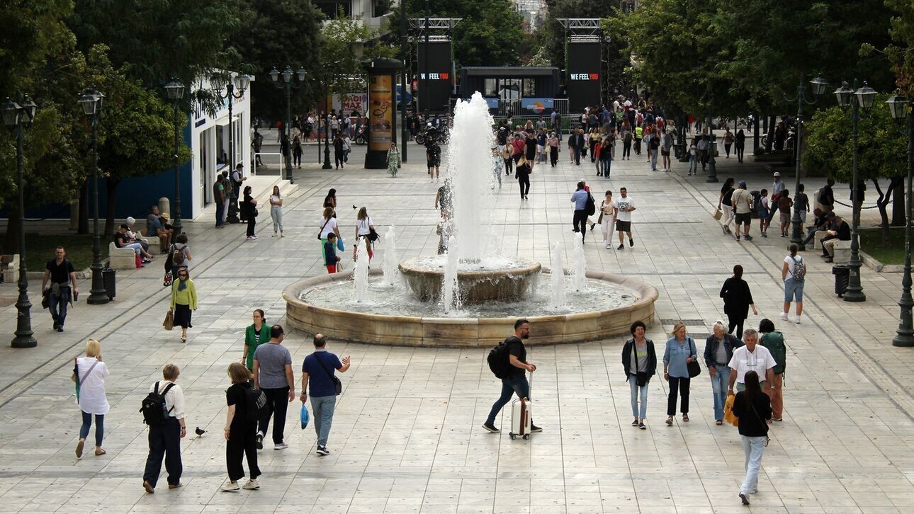 Κατώτατος μισθός: Οι μεγάλοι κερδισμένοι της αύξησης – Σε ισχύ από την 1η Απριλίου