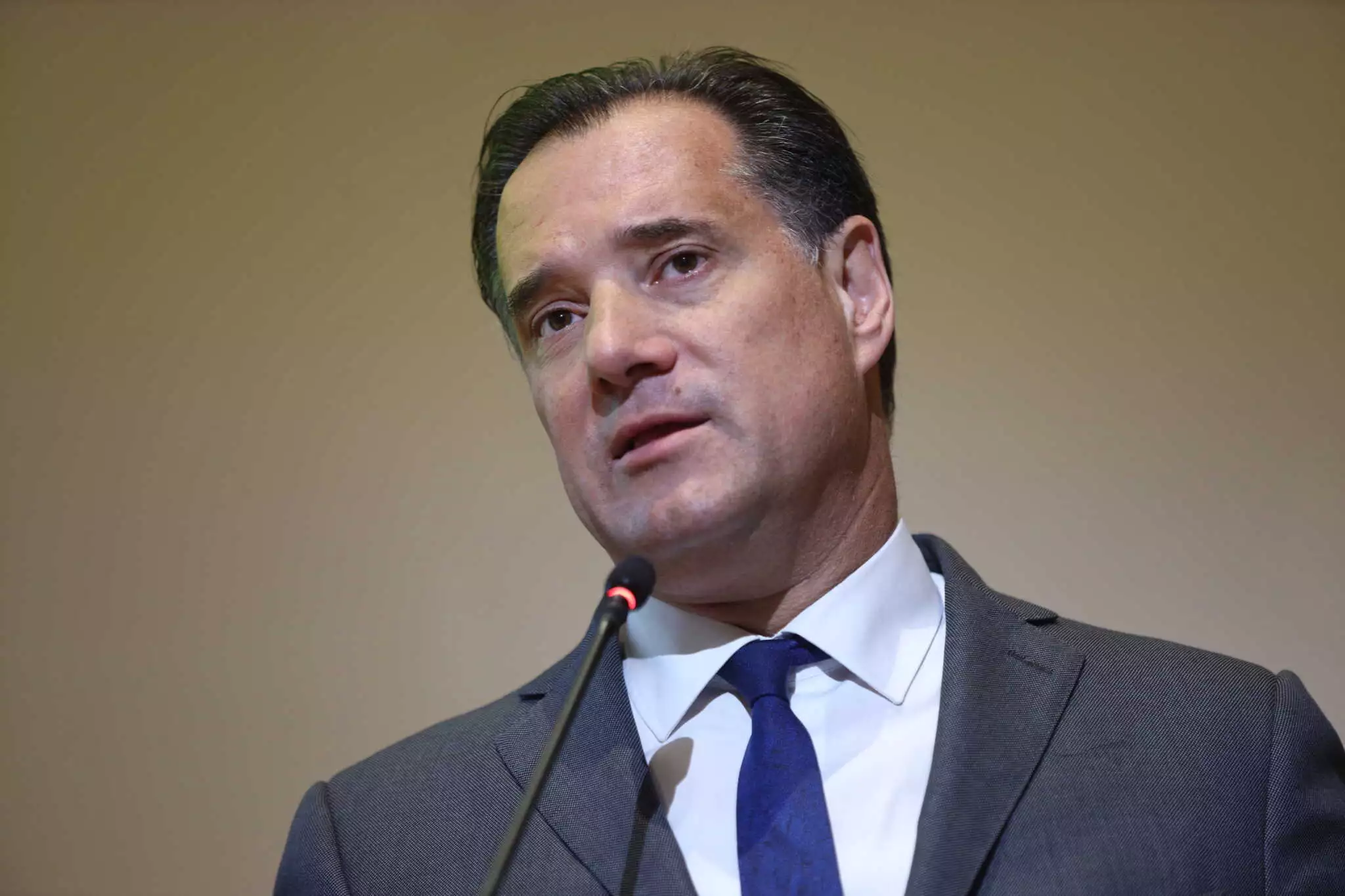 Άδωνις Γεωργιάδης: «Θα βάλουμε το εμβόλιο του κορωνοϊού στα φαρμακεία» – Τι είπε για το πλαφόν των 3 ευρώ στα γενόσημα