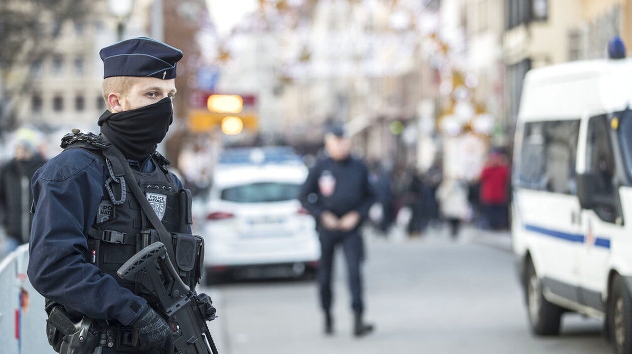 Γαλλία: Άνδρας δολοφόνησε την γυναίκα του και αυτοκτόνησε έξω από δικαστήριο