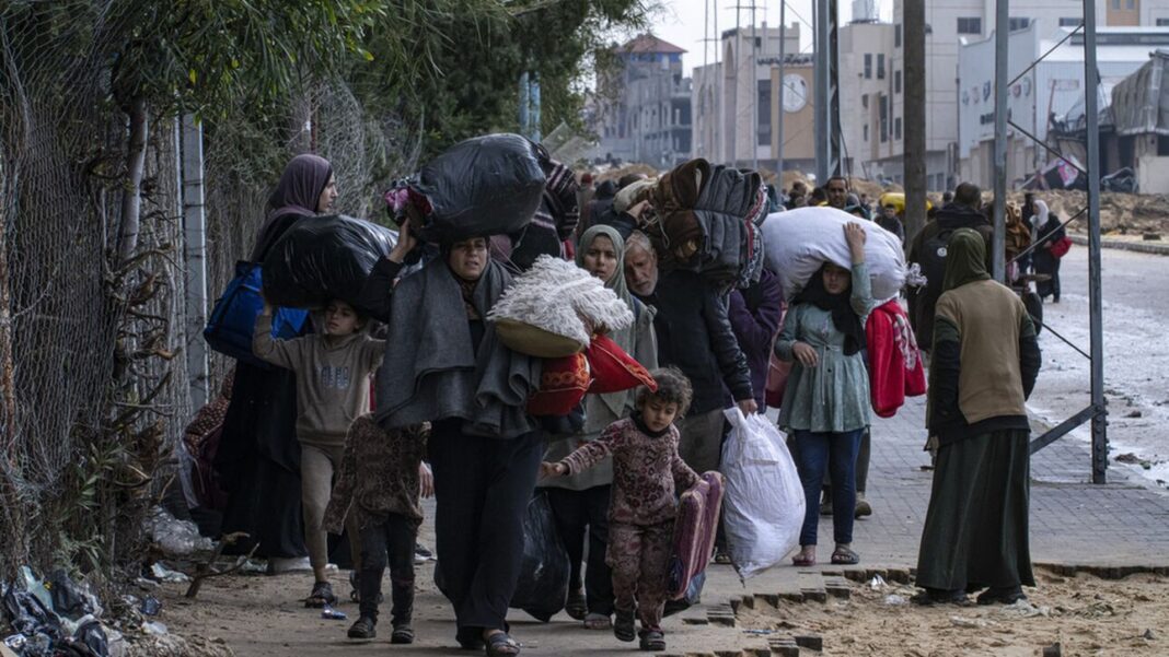 «Περάσαμε από την κόλαση»: Οι μαρτυρίες γυναικών που εγκατέλειψαν τη Γάζα – Η επικίνδυνη διαδρομή