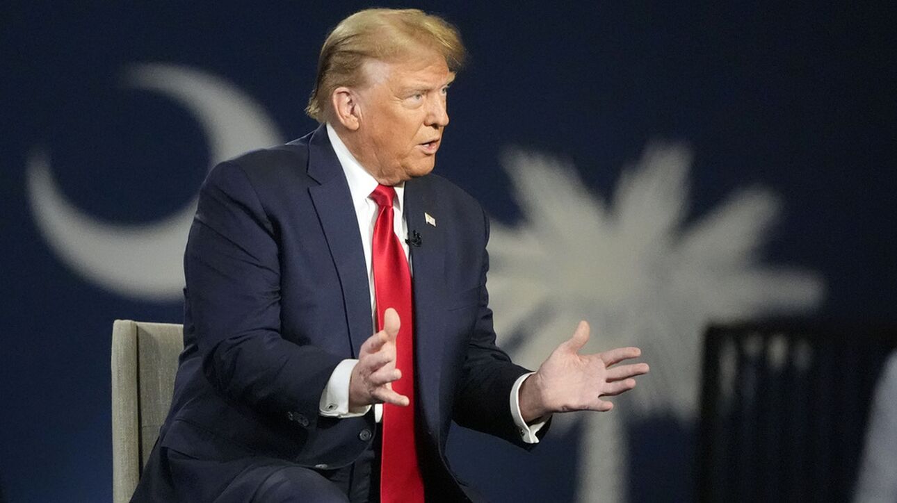 ΗΠΑ: Με τον Αλεξέι Ναβάλνι παρομοιάζει τον εαυτό του ο Ντόναλντ Τραμπ