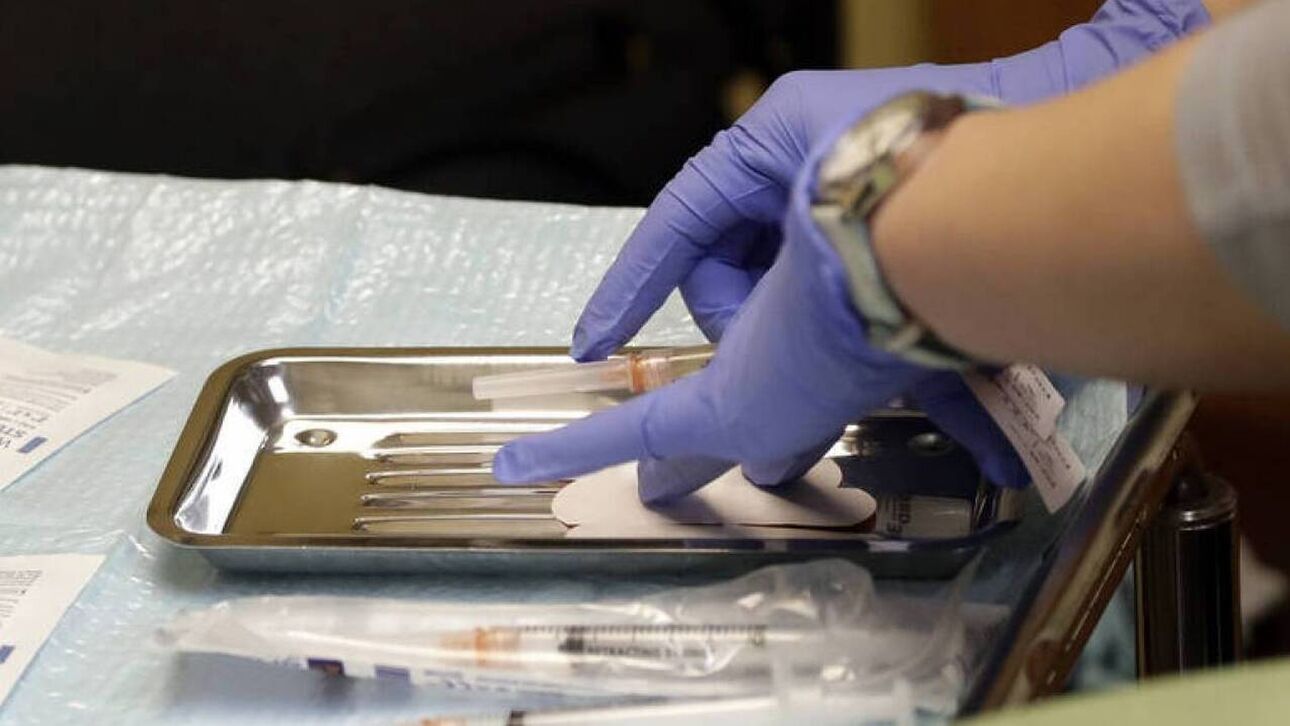 Ιλαρά: Τι δείχνουν τα στοιχεία του ΕΟΔΥ - Πώς μεταδίδεται και ποιος ο χρόνος επώασης