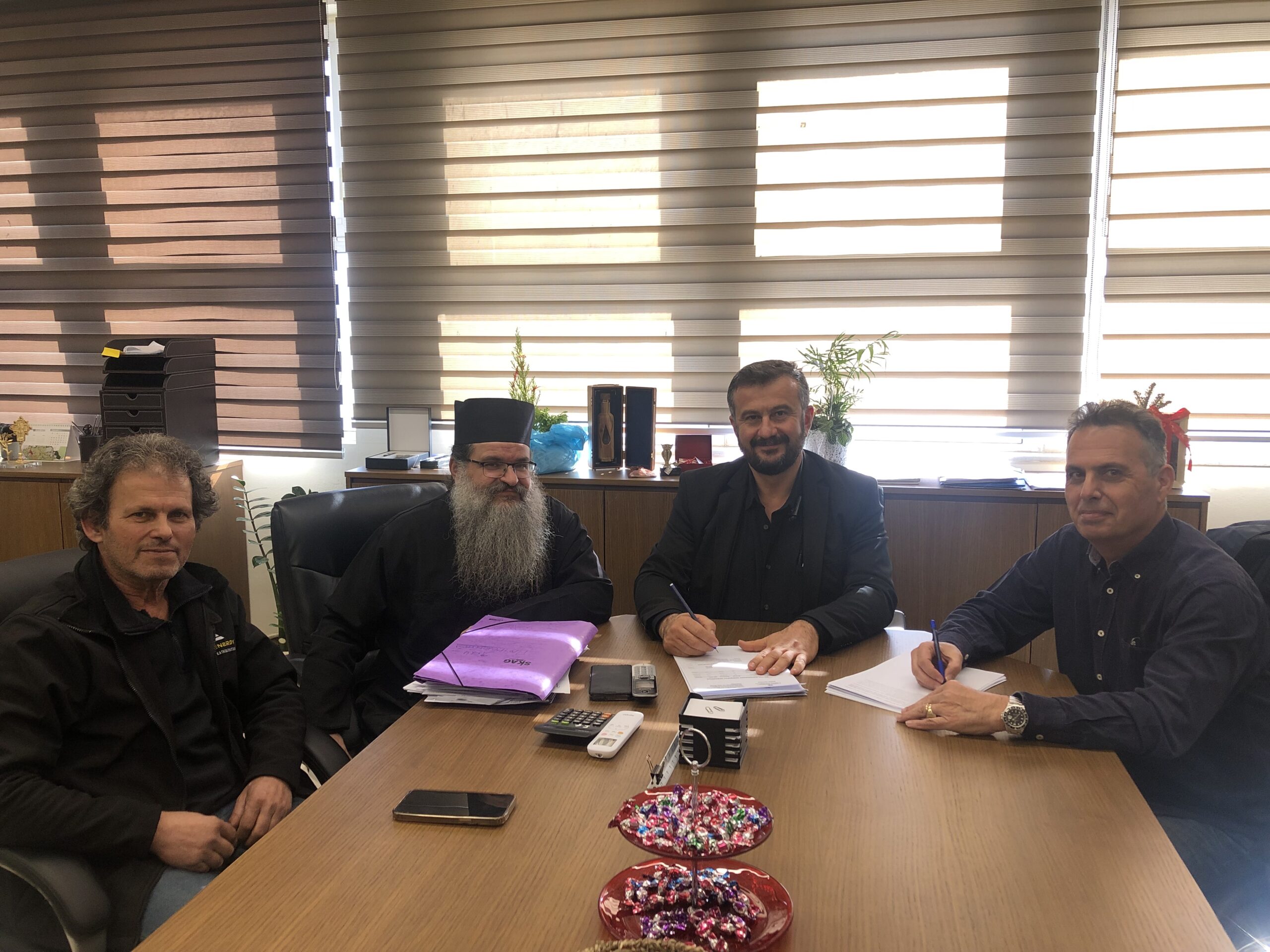 Υπεγράφη η σύμβαση για την βελτίωση της πρόσβασης και την συντήρηση της υδατοδεξαμενής της Ιεράς Μονής Κουδουμά