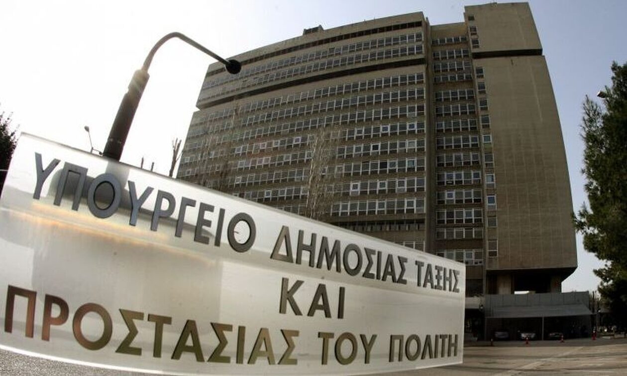 Οι 45αρηδες επίγονοι του Κουφοντίνα – Πώς ακτινογραφεί ο Χρυσοχοΐδης τη νέα γενιά της τρομοκρατίας