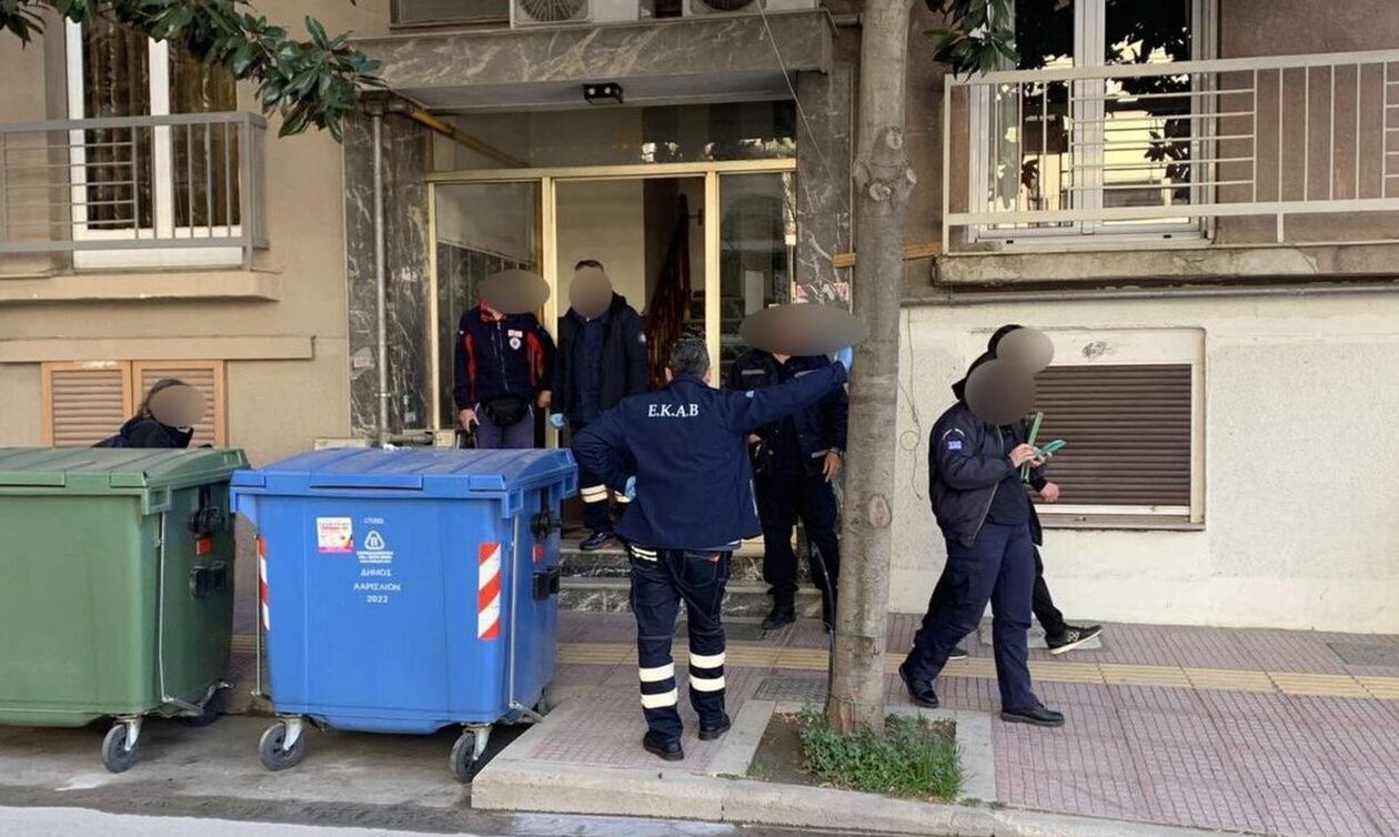 63χρονη βρέθηκε νεκρή σε υπόγειο πολυκατοικίας