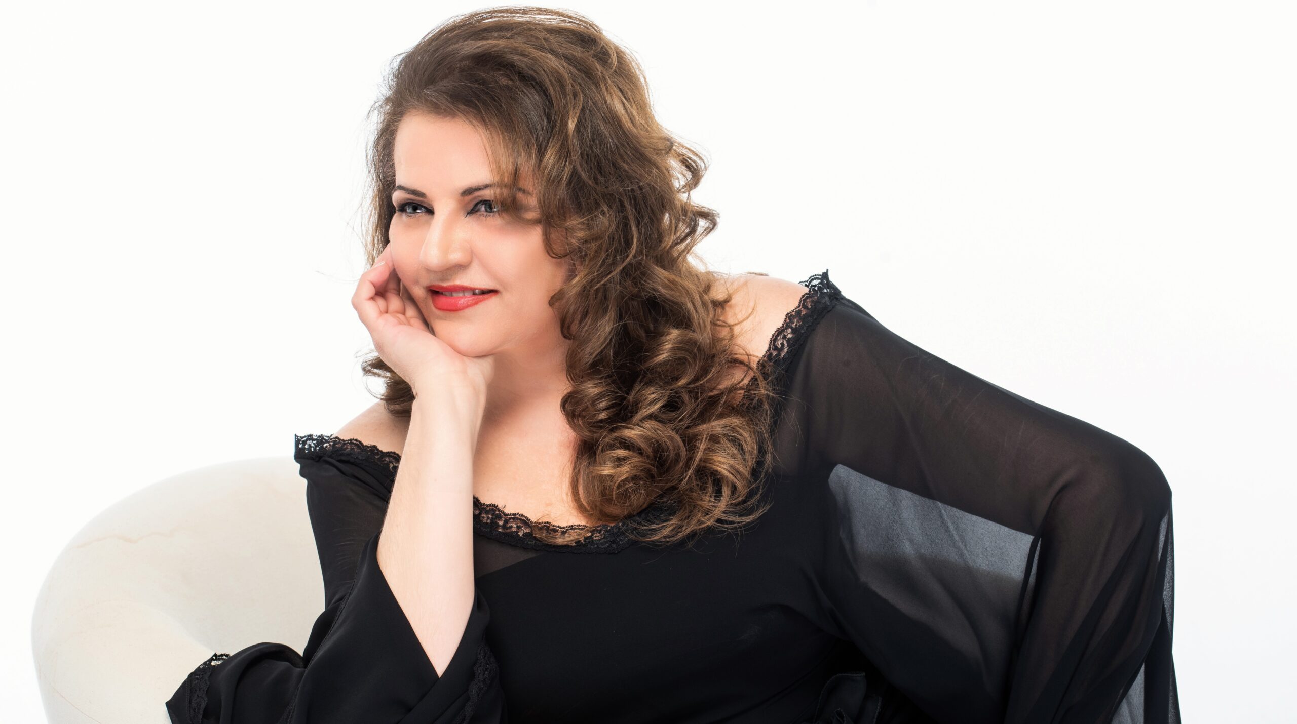 «Κεντώ στη θάλασσα φεγγάρια»: Βραδιά έντεχνης μουσικής με την Μαρία Σουλτάτου στο Πολιτιστικό Συνεδριακό Κέντρο Ηρακλείου