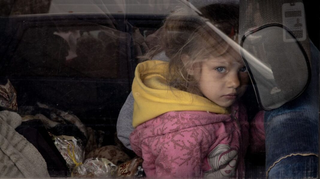 Παιδιά του πολέμου: Τραύματα που δεν κλείνουν – Εκτεθειμένα σε σωματικές και ψυχικές νόσους