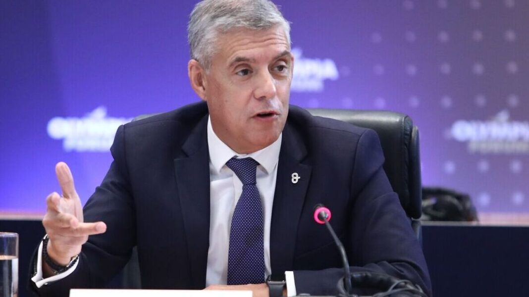 Ποινική δίωξη στον πρώην περιφερειάρχη Αγοραστό για το «μπάζωμα» στα Τέμπη