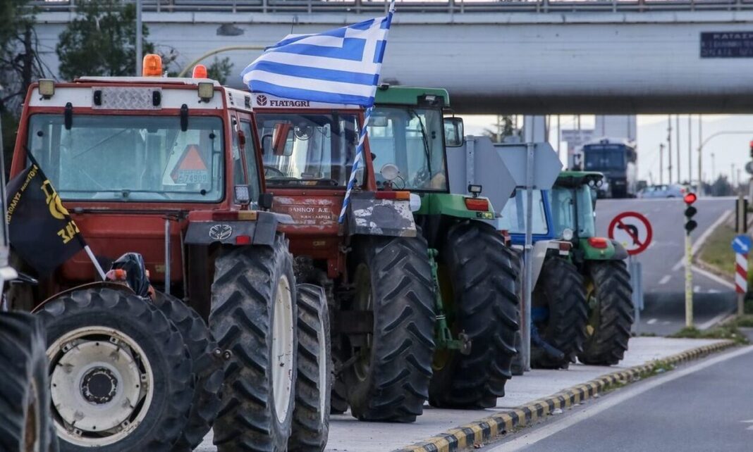 Αγρότες: Διανυκτέρευση στο Σύνταγμα και αποχώρηση την Τετάρτη το πρωί