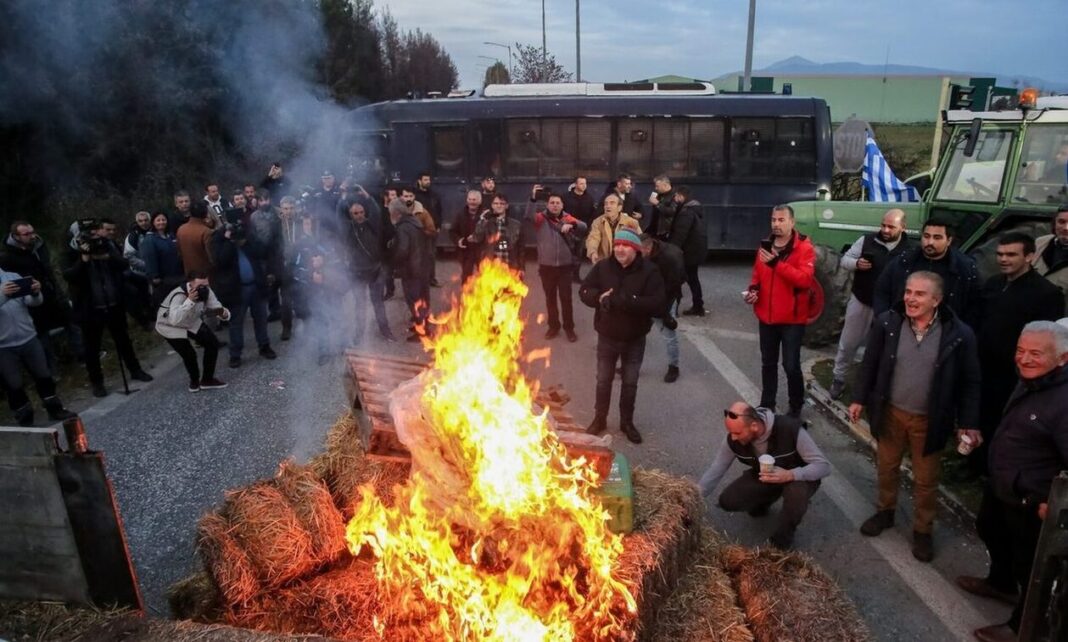 Σχέδια για «απόβαση» αγροτών στην Αθήνα τη Δευτέρα - Με κλιμάκωση απαντούν στην κυβέρνηση