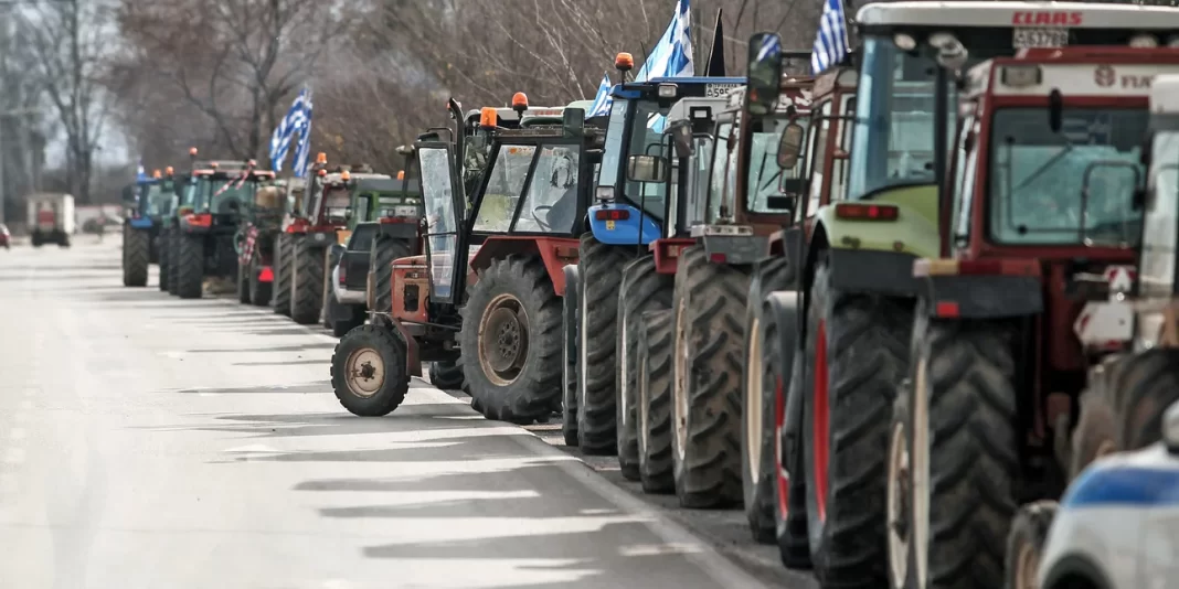 Αυξάνουν την ένταση οι αγρότες -Διαλλακτική η κυβέρνηση, για να μην κατέβουν τα τρακτέρ στην Αθήνα