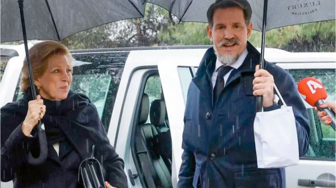 Μνημόσυνο για τον τέως βασιλιά Κωνσταντίνο στη Βρετανία - Δεν θα παραστεί ο βασιλιάς Κάρολος