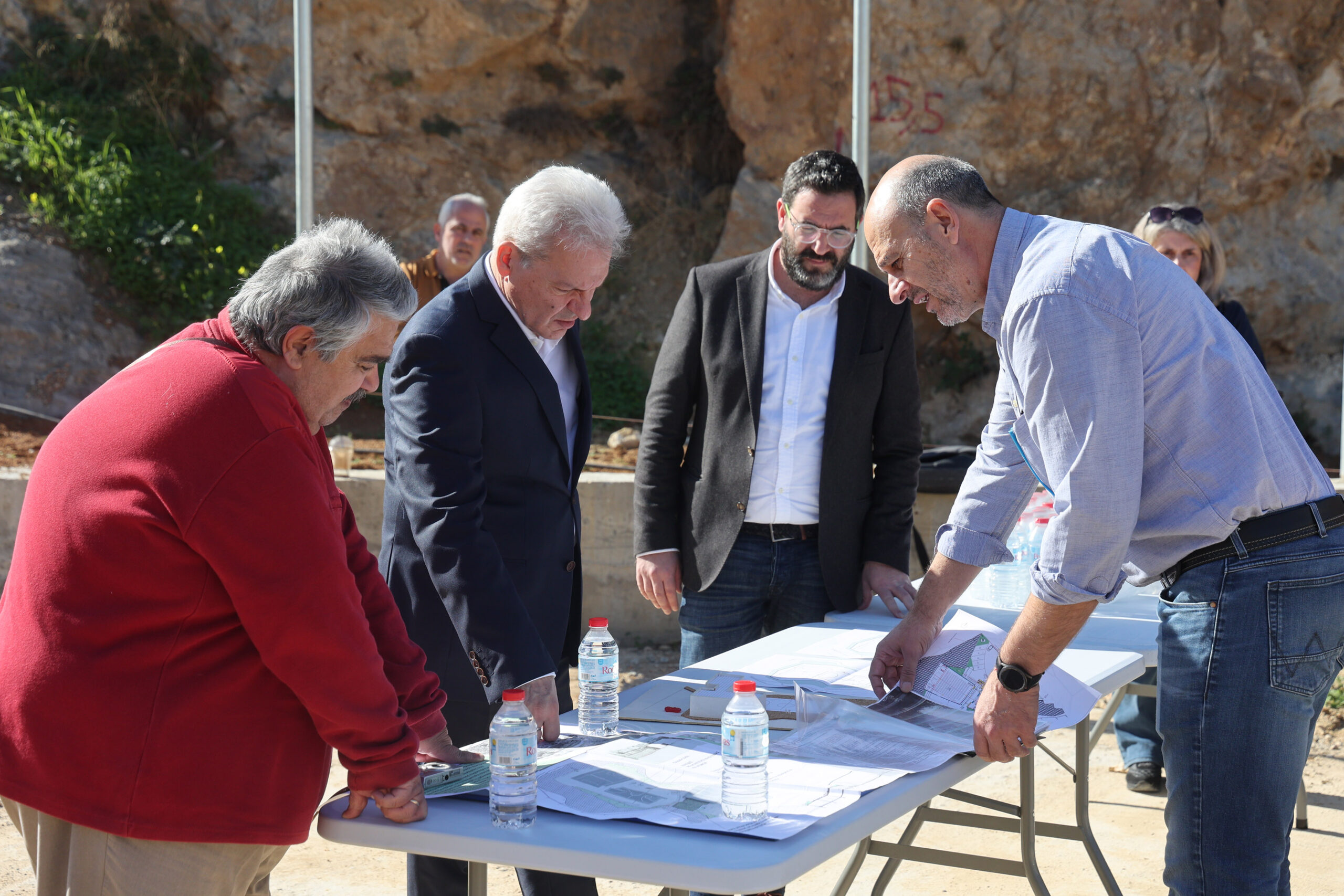 Στο υπό ανέγερση Αθλητικό Κέντρο Αγίας Αικατερίνης ο Δήμαρχος Αλέξης Καλοκαιρινός