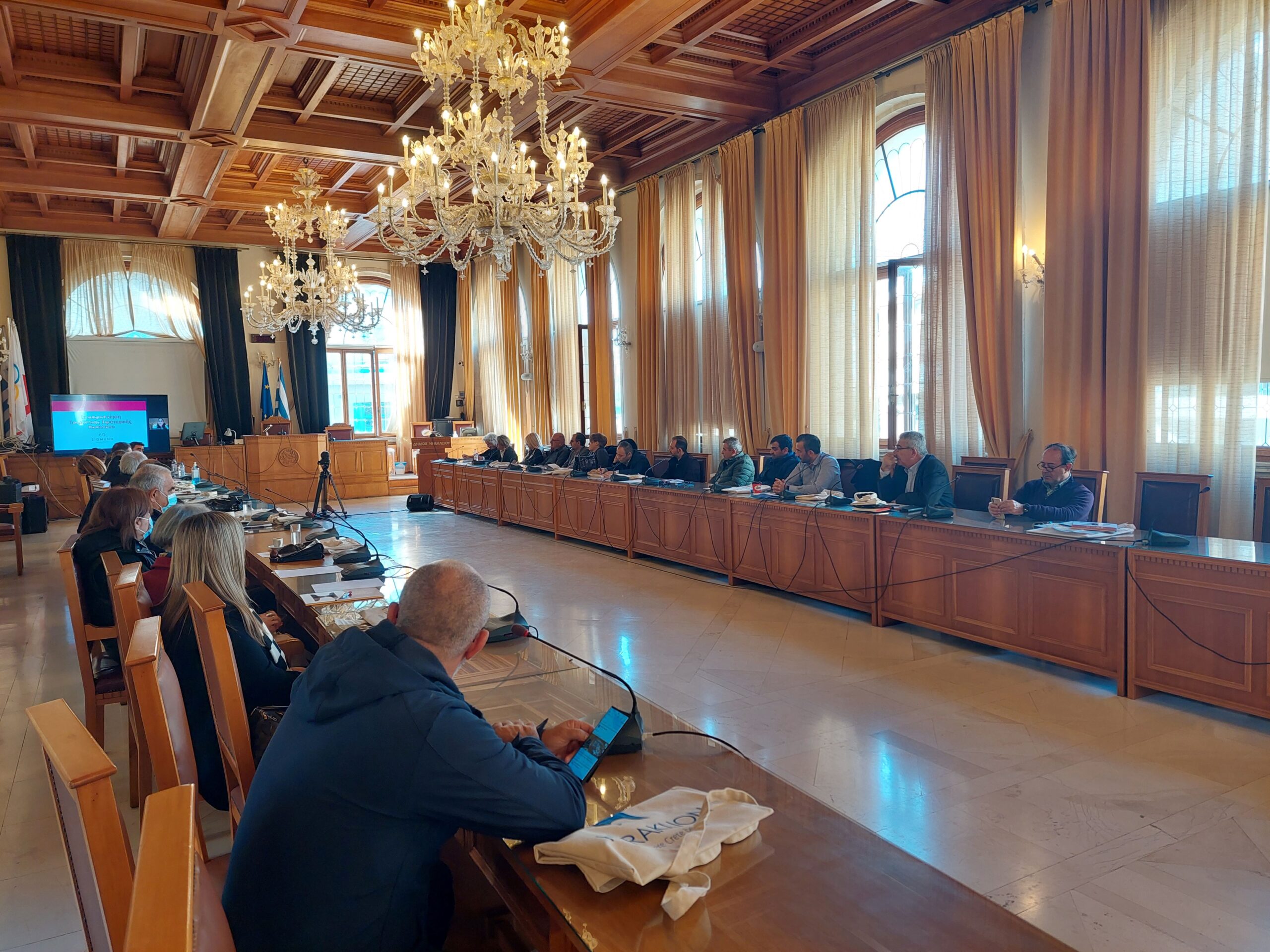 Πρώτη συνεδρίαση με νέα σύνθεση για την Επιτροπή Τουρισμού και Επιχειρηματικότητας Δήμου Ηρακλείου